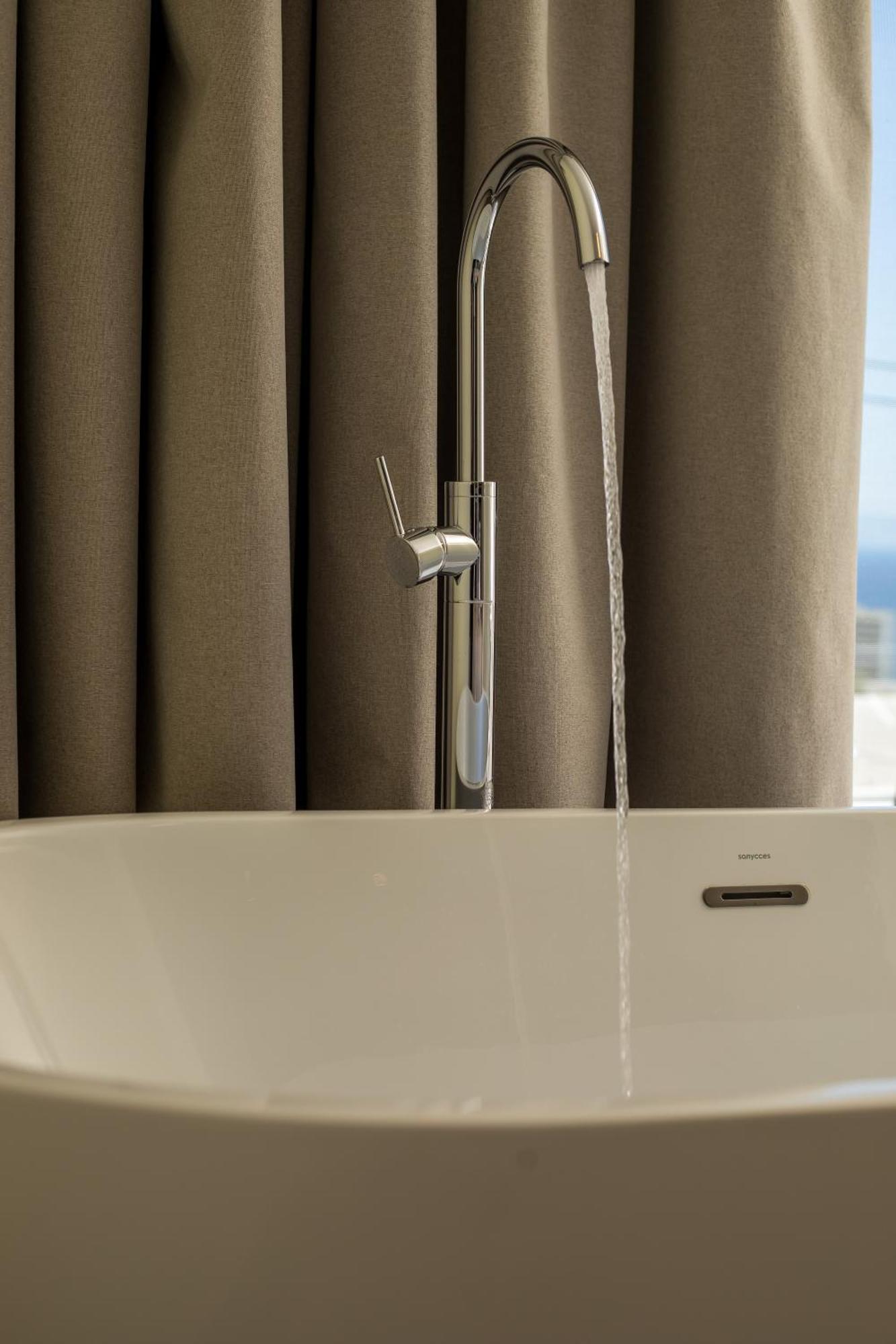 Eden'S Azalea Luxury Suite Rhodes City Exterior foto